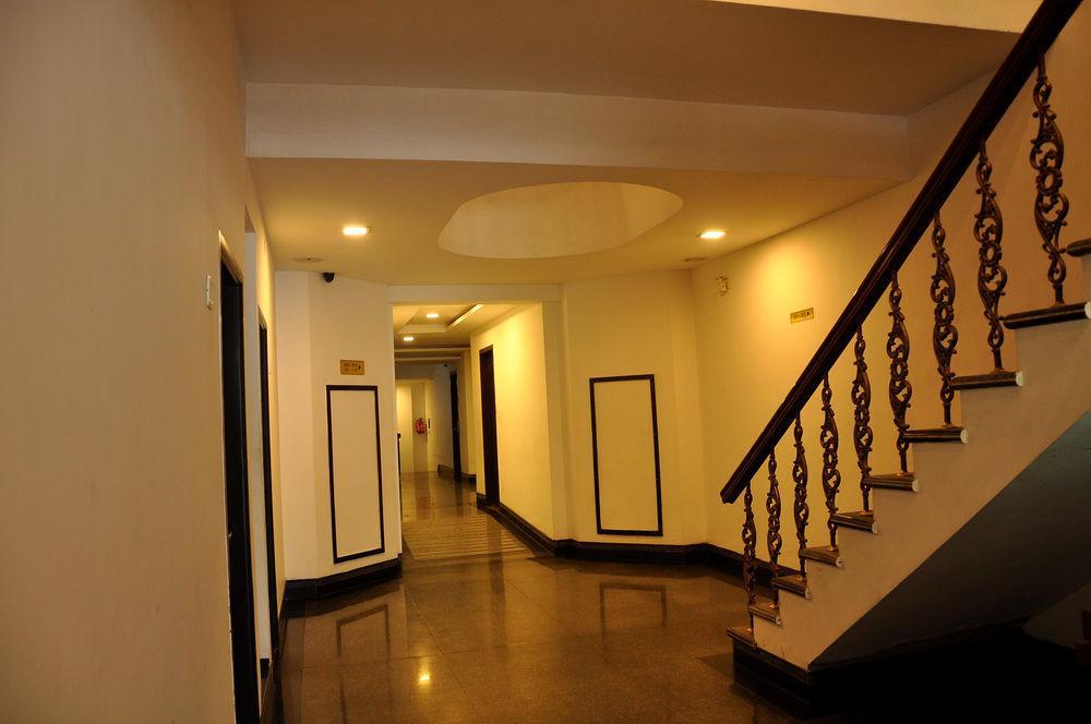 Oyo Premium Convent Road Near Lake Kodaikanal Exterior photo