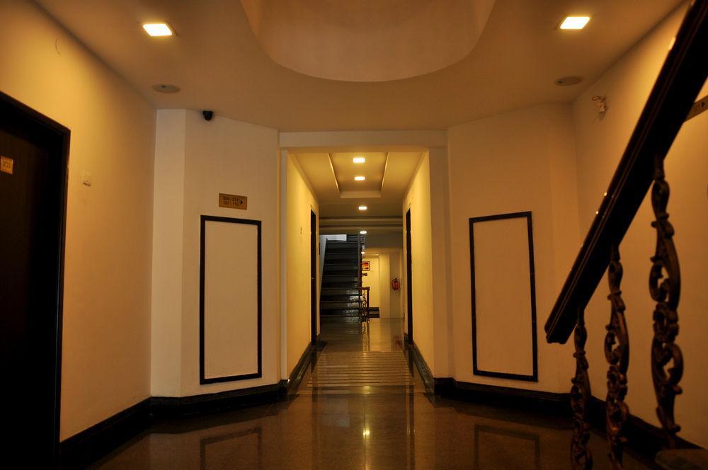 Oyo Premium Convent Road Near Lake Kodaikanal Exterior photo